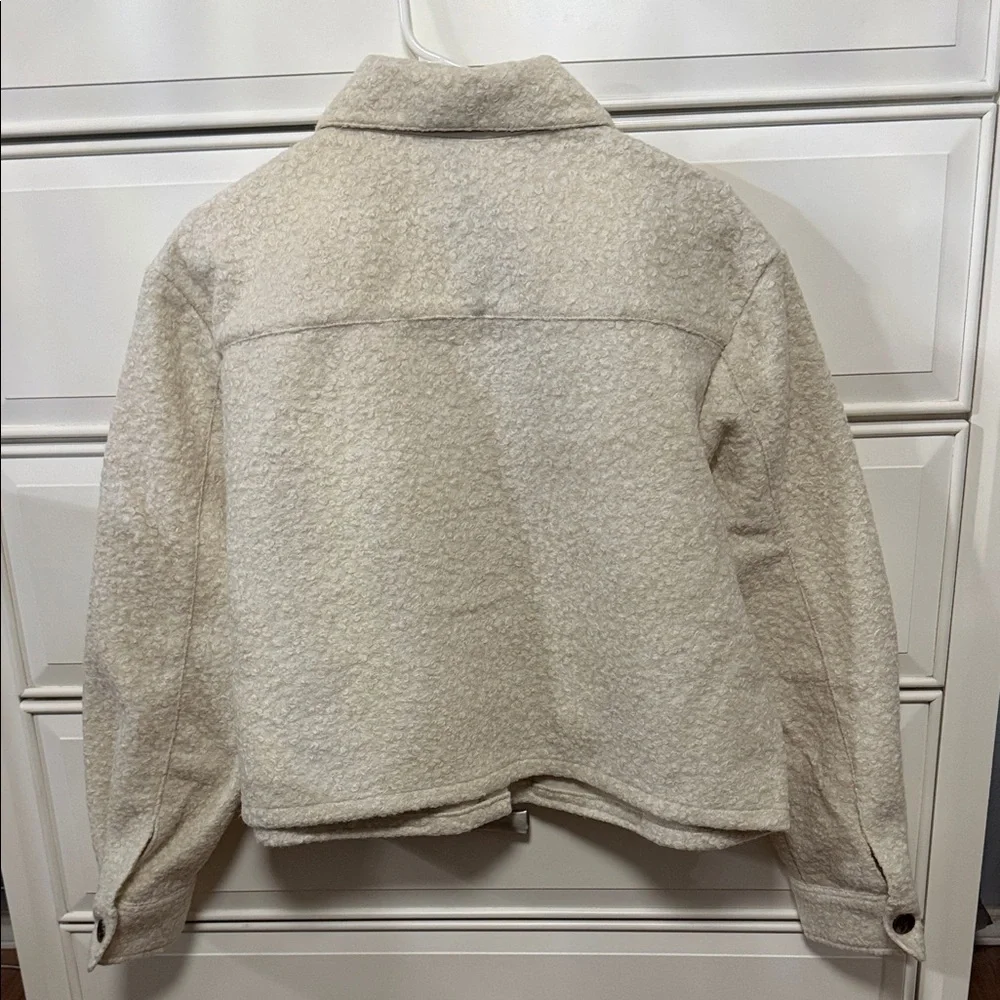 Express Boucle Four Pocket Cropped Jacket - Picture 3 of 4